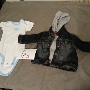 Baby clothing